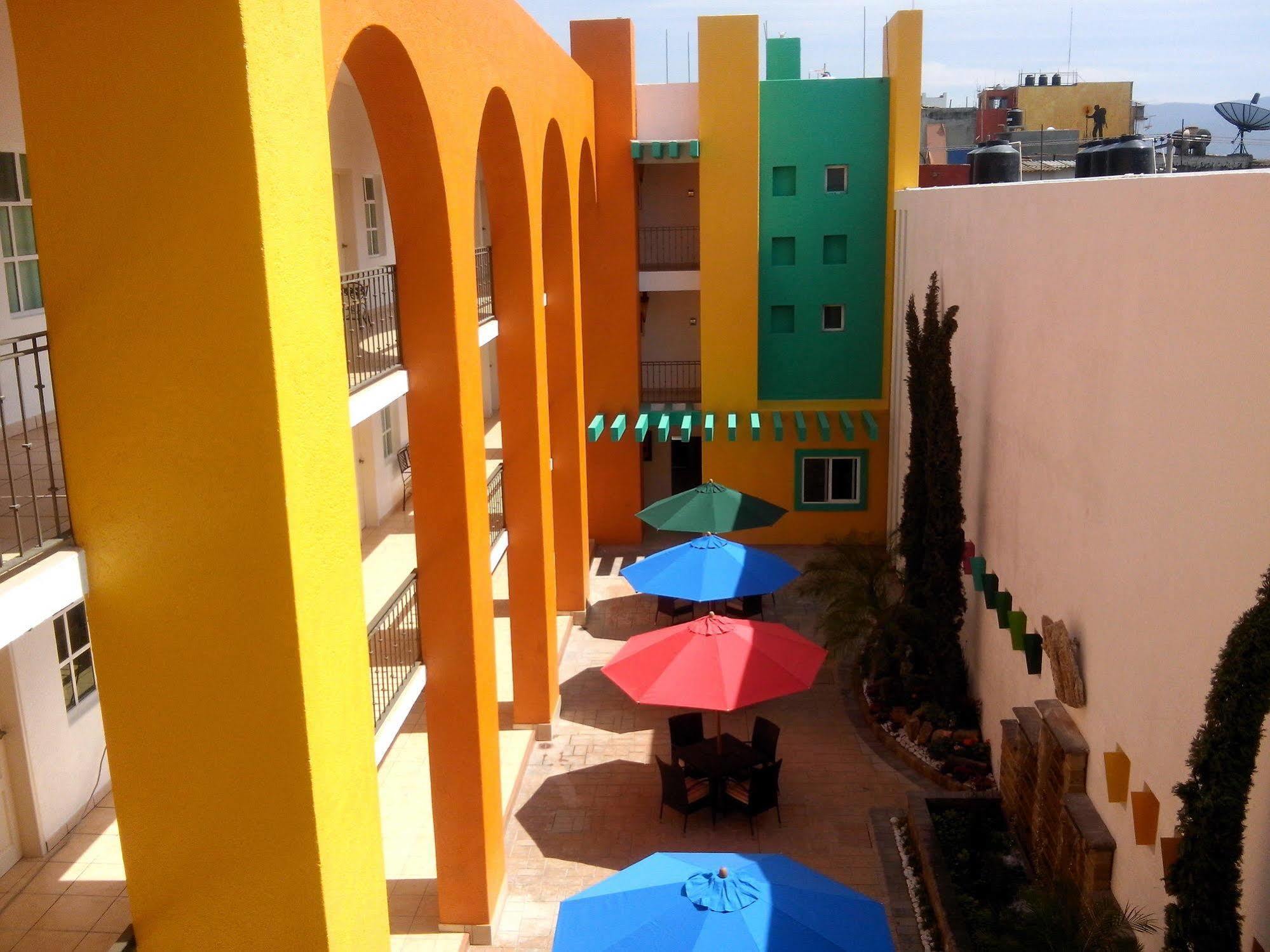 Happy Express Hotel Oaxaca Zewnętrze zdjęcie