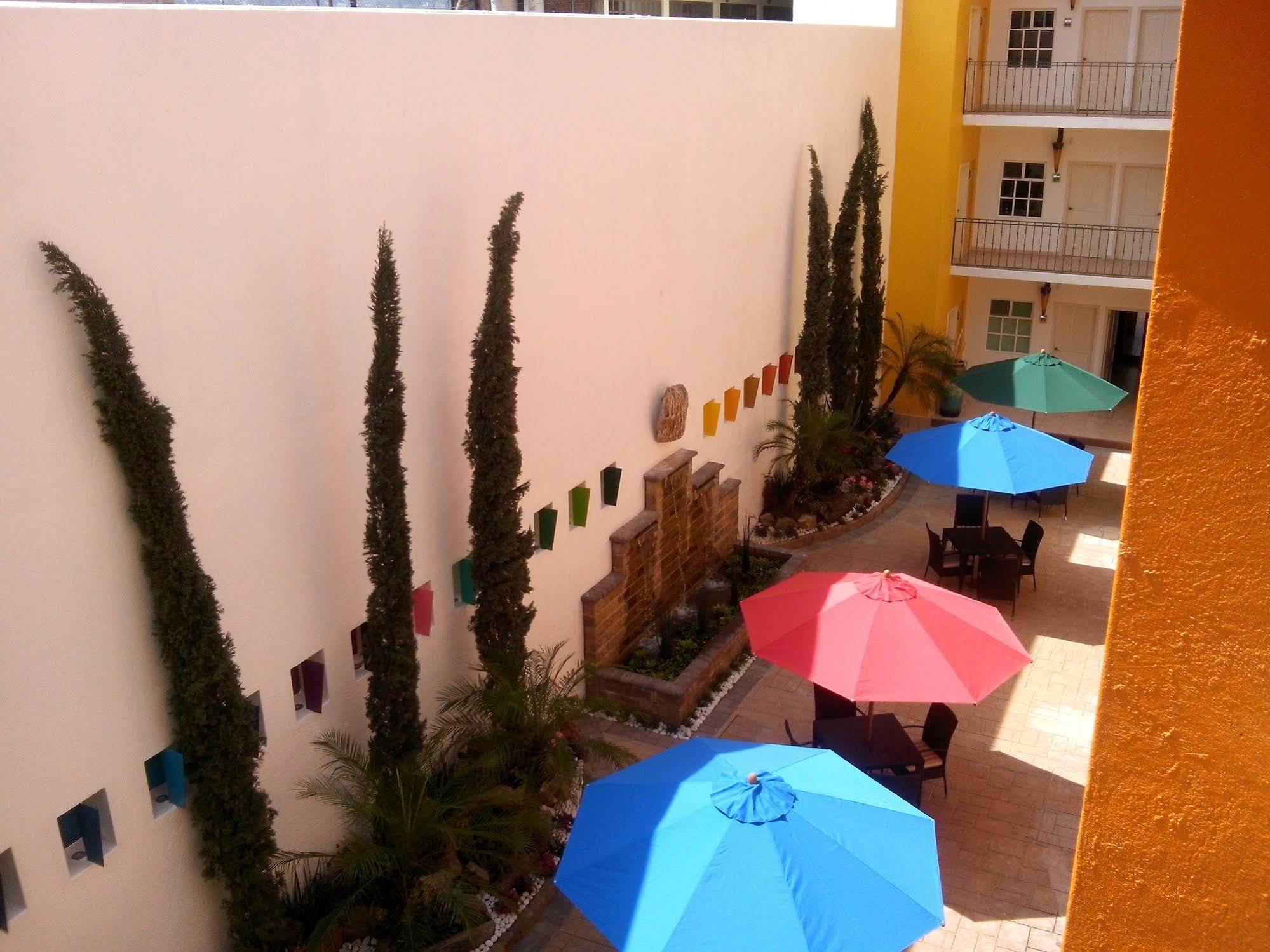 Happy Express Hotel Oaxaca Zewnętrze zdjęcie