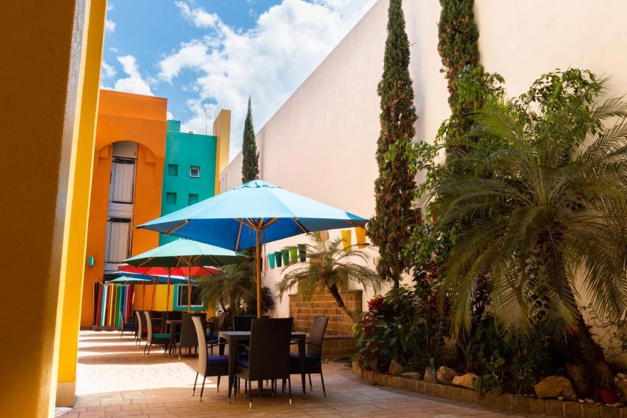 Happy Express Hotel Oaxaca Zewnętrze zdjęcie